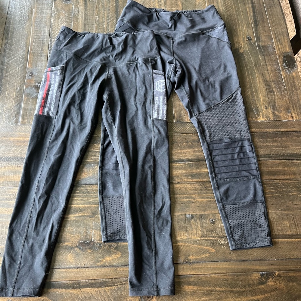 TWO Born Primitive Leggings (L)